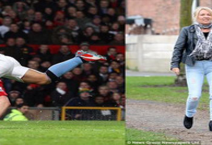 Gelandang MU Phil Jones Dituntut Asistennya Ke Pengadilan